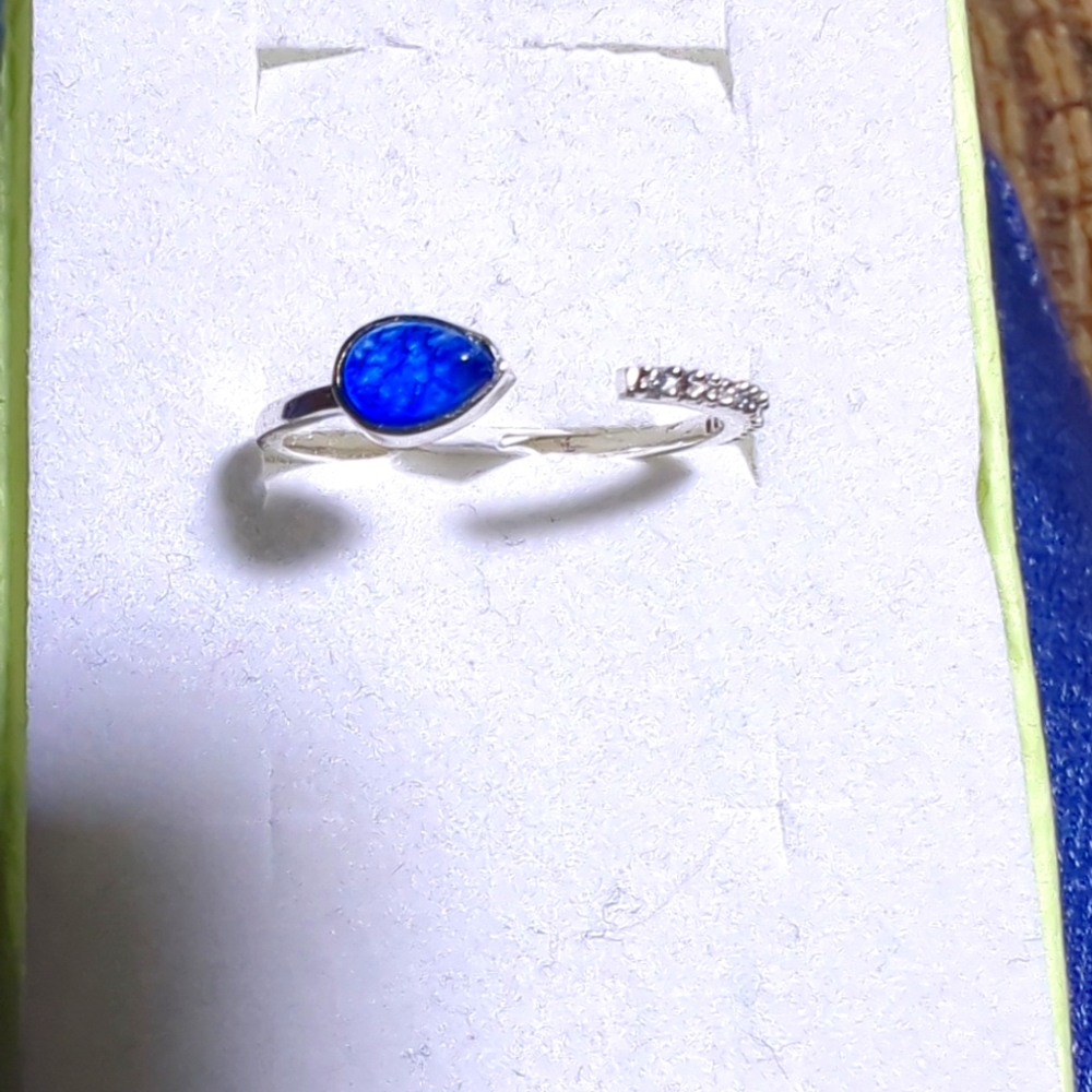 Ring bomb size 9 ring nwt